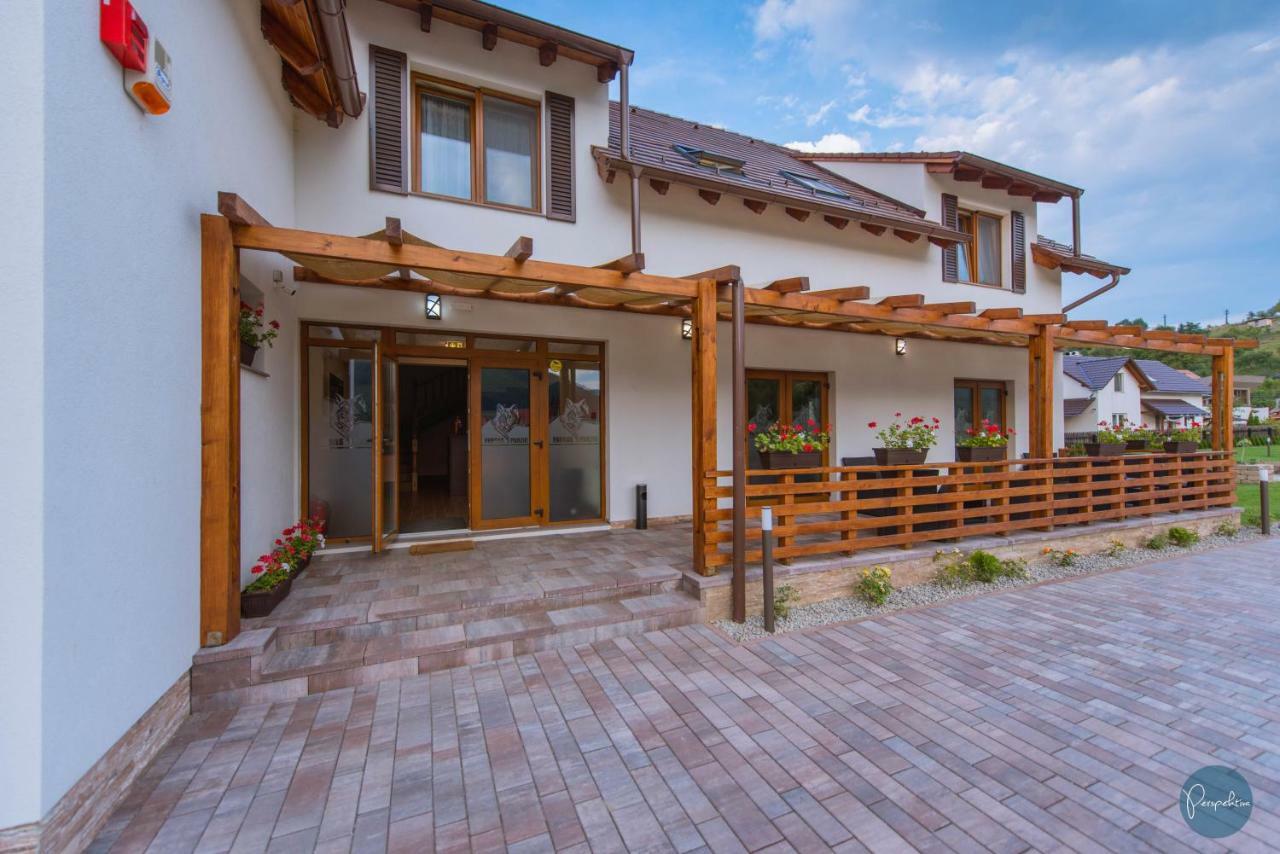 Farkas Panzio Bed & Breakfast Praid Exterior photo