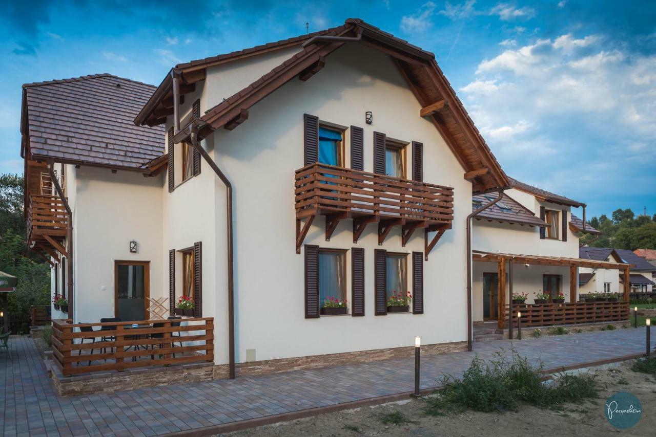 Farkas Panzio Bed & Breakfast Praid Exterior photo